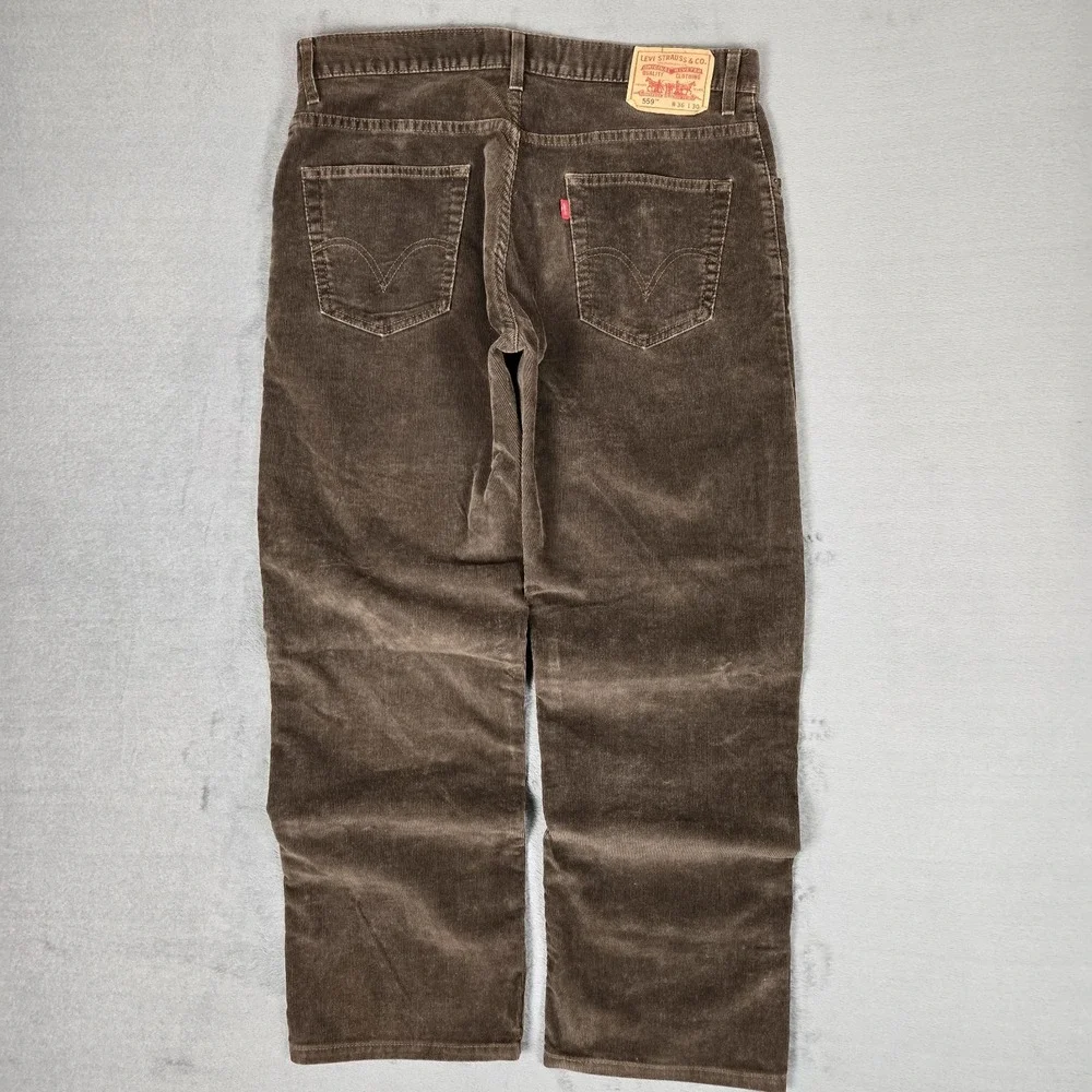 Vintage Levis Pants Mens 36x30 Brown 559 Corduroy Straight Relaxed Fit Pants Y2K